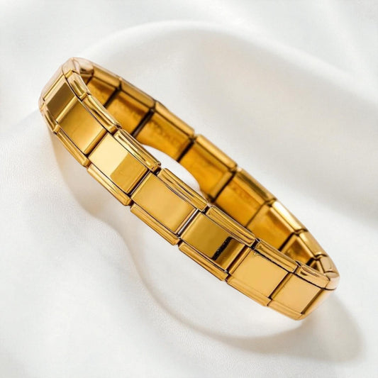 Zelta krāsas charm aproce